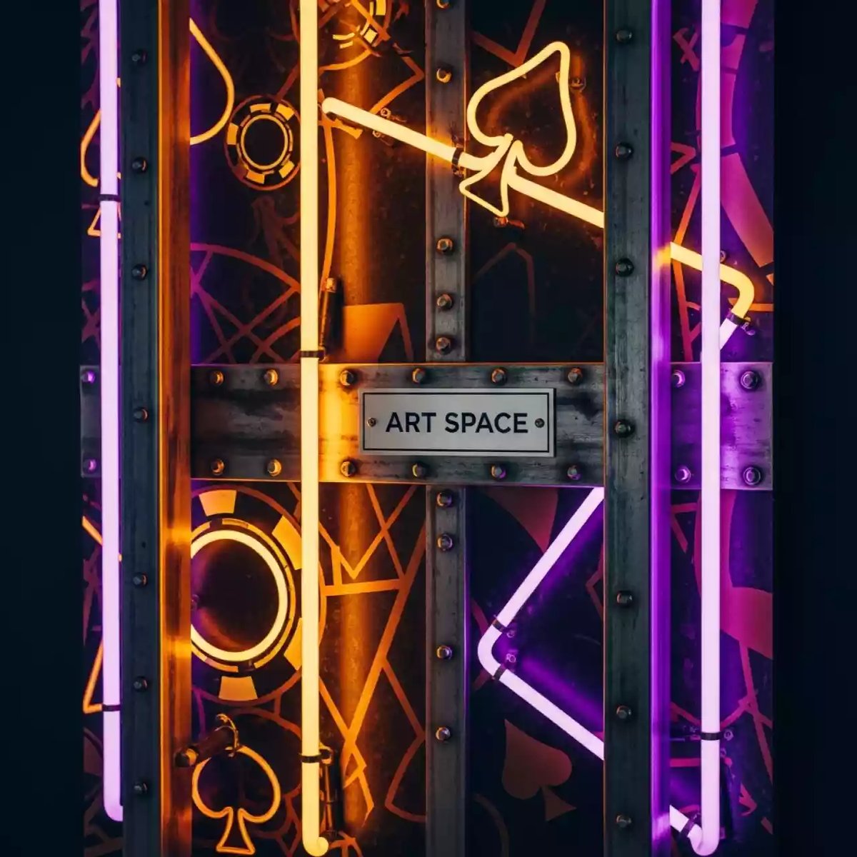 Аренда Картина с неоном в Pullman Sochi Centre — ART SPACE