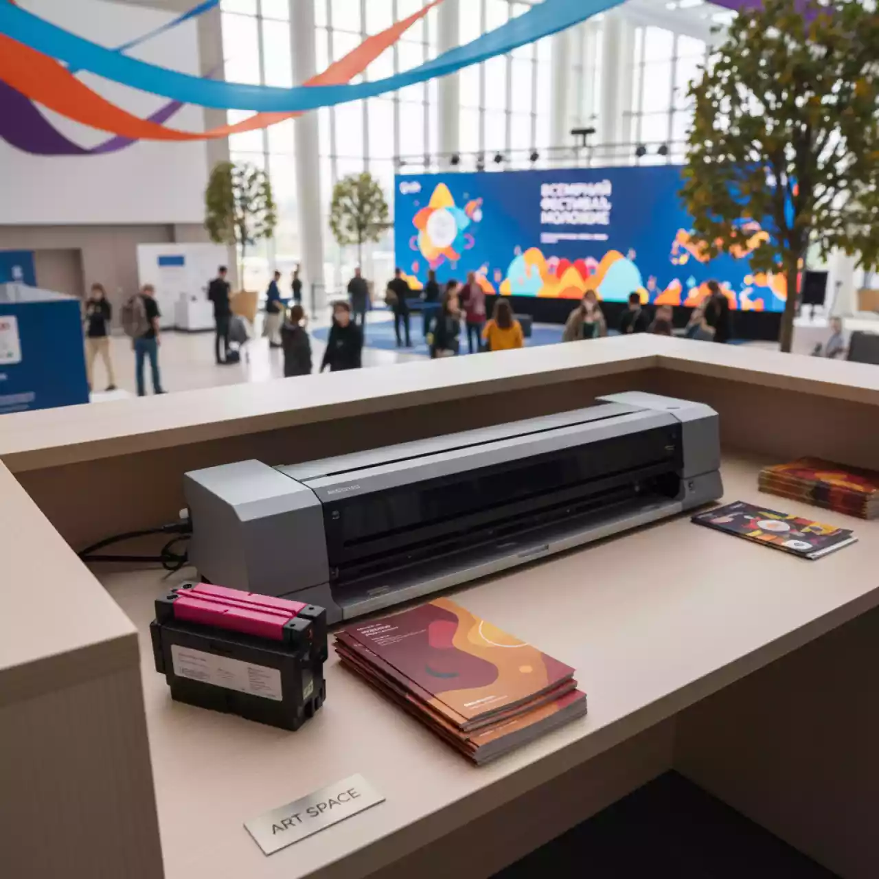 Аренда Картридж для плоттеров Canon PFI 310M Magenta 330 мл в Radisson Blu Resort & Congress Centre — ART SPACE