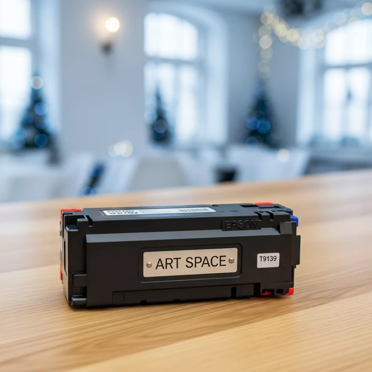 Аренда Картридж для плоттеров Epson T9139 light light black 200 мл в лофте «Студия 21» — ART SPACE