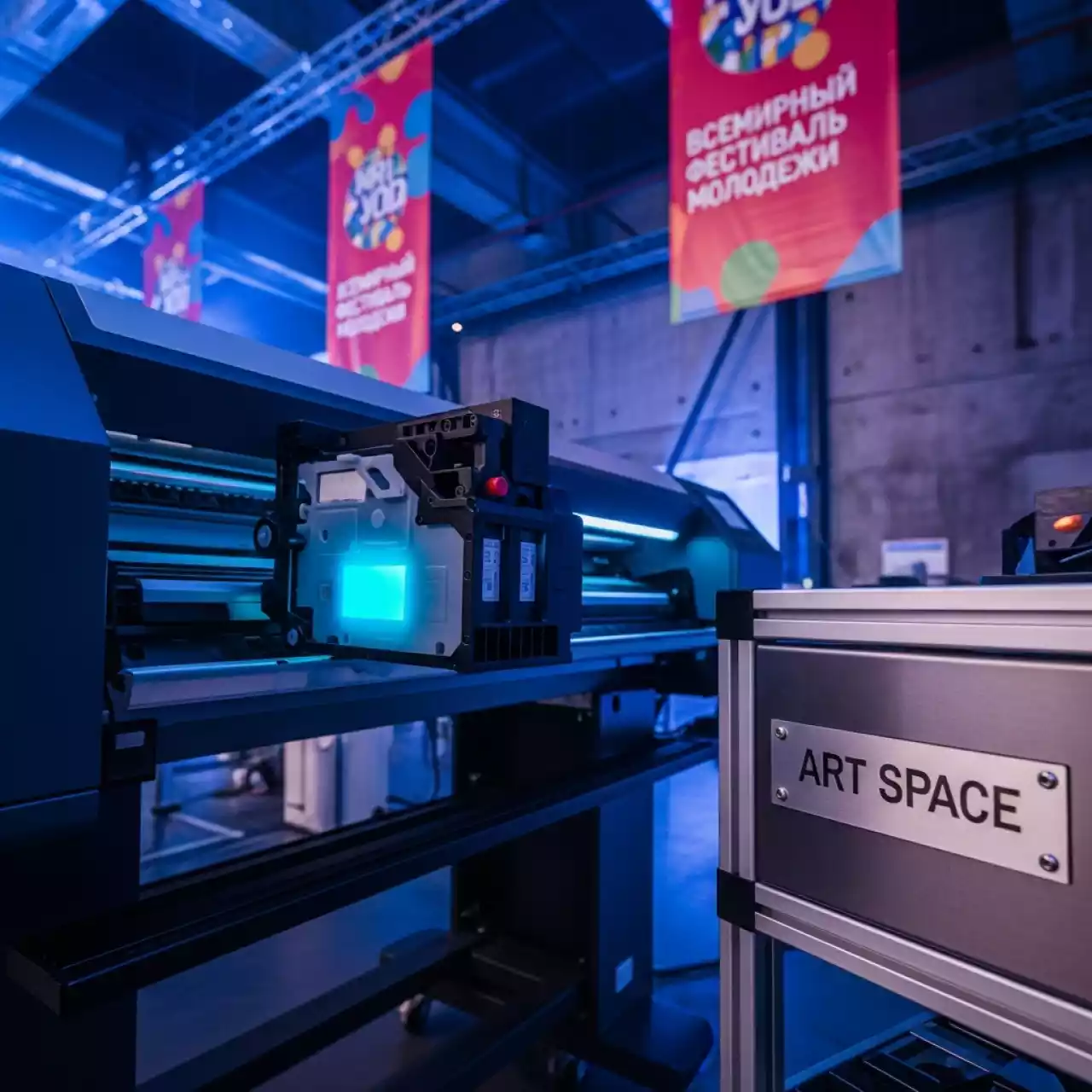 Аренда Картридж для плоттеров ITS SPC 0597C ITSinks Mimaki UV LH 100 Cyan 600 мл в ресторане «Voda» — ART SPACE