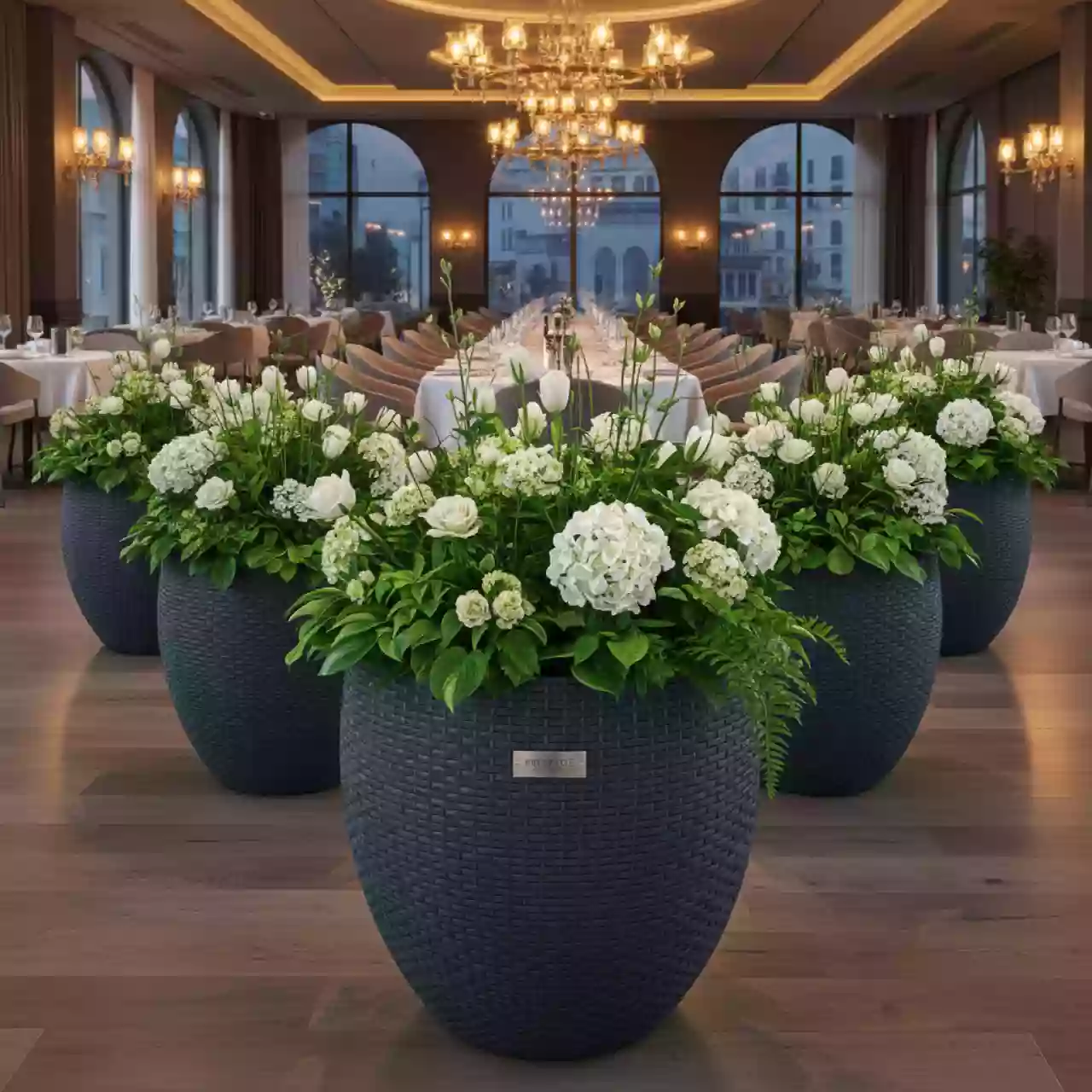 Аренда Кашпо для цветов Prosperplast Rato Round антрацит в ресторане «La Terrazza» — ART SPACE