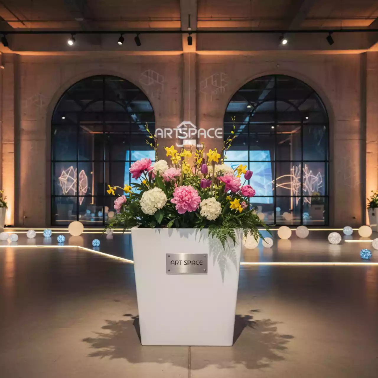 Аренда Кашпо для цветов Prosperplast Urbi Square белое 16,3 л в Керлинговом центре «Ледяной куб» — ART SPACE