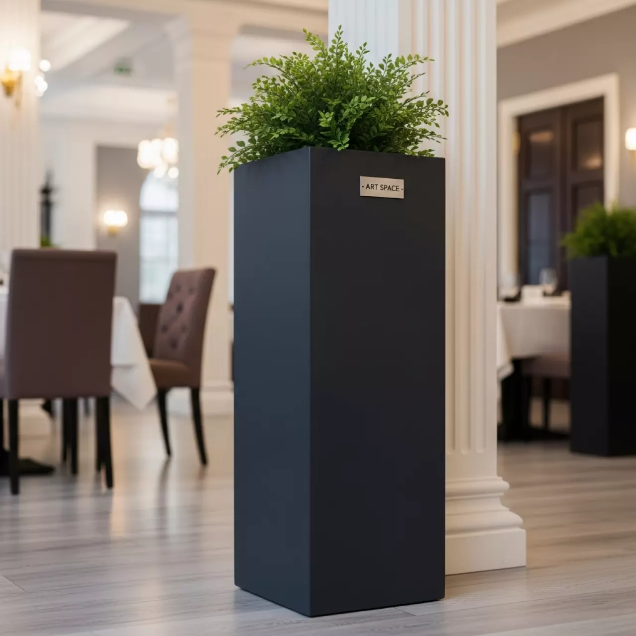 Аренда Кашпо Prosperplast Urbi Square 26.6 11 л антрацит в ресторане «Баран-Рапан» — ART SPACE