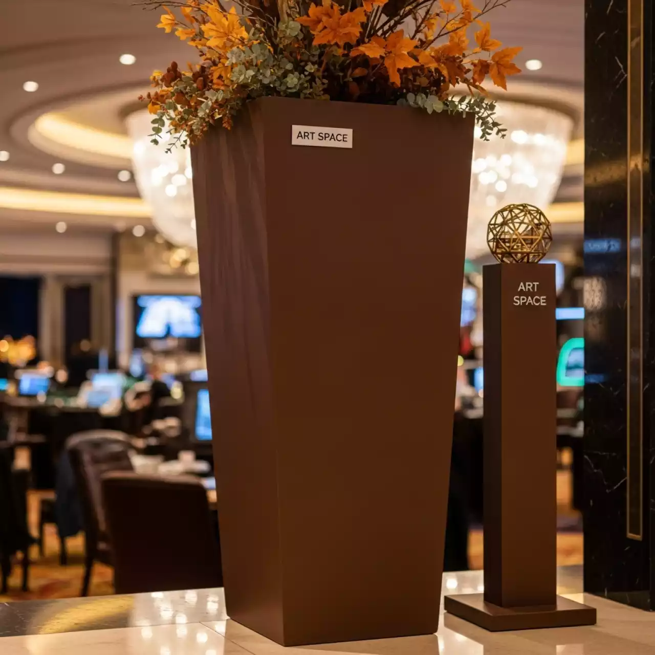 Аренда Кашпо Urbi Square кофе Prosperplast 49,21 л в казино «Сочи» — ART SPACE