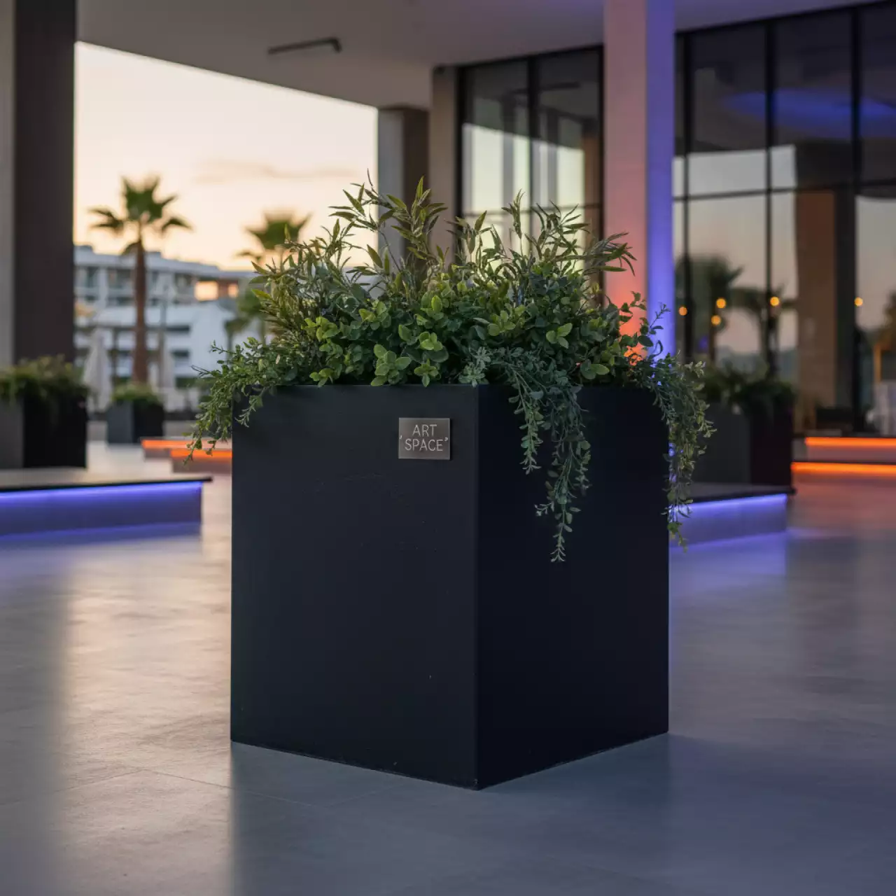 Аренда Кашпо WS2 Prosperplast пластиковое чёрное в Сочи Парк Отеле — ART SPACE