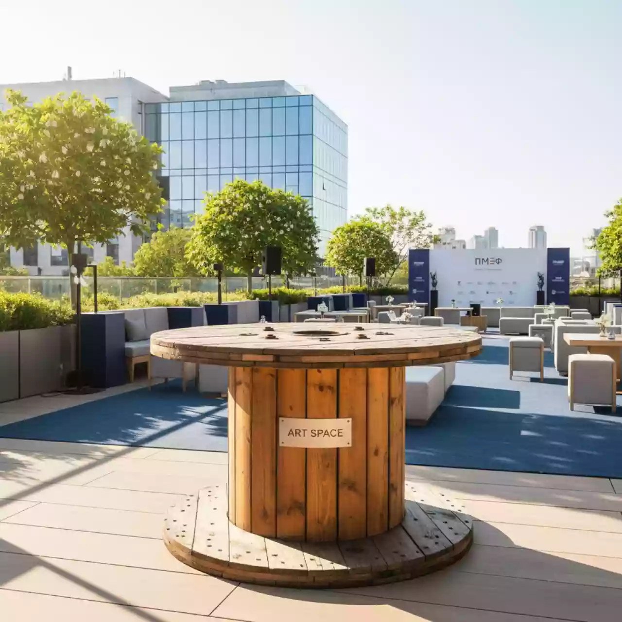 Аренда Катушка в Sport Inn Hotel & Wellness — ART SPACE