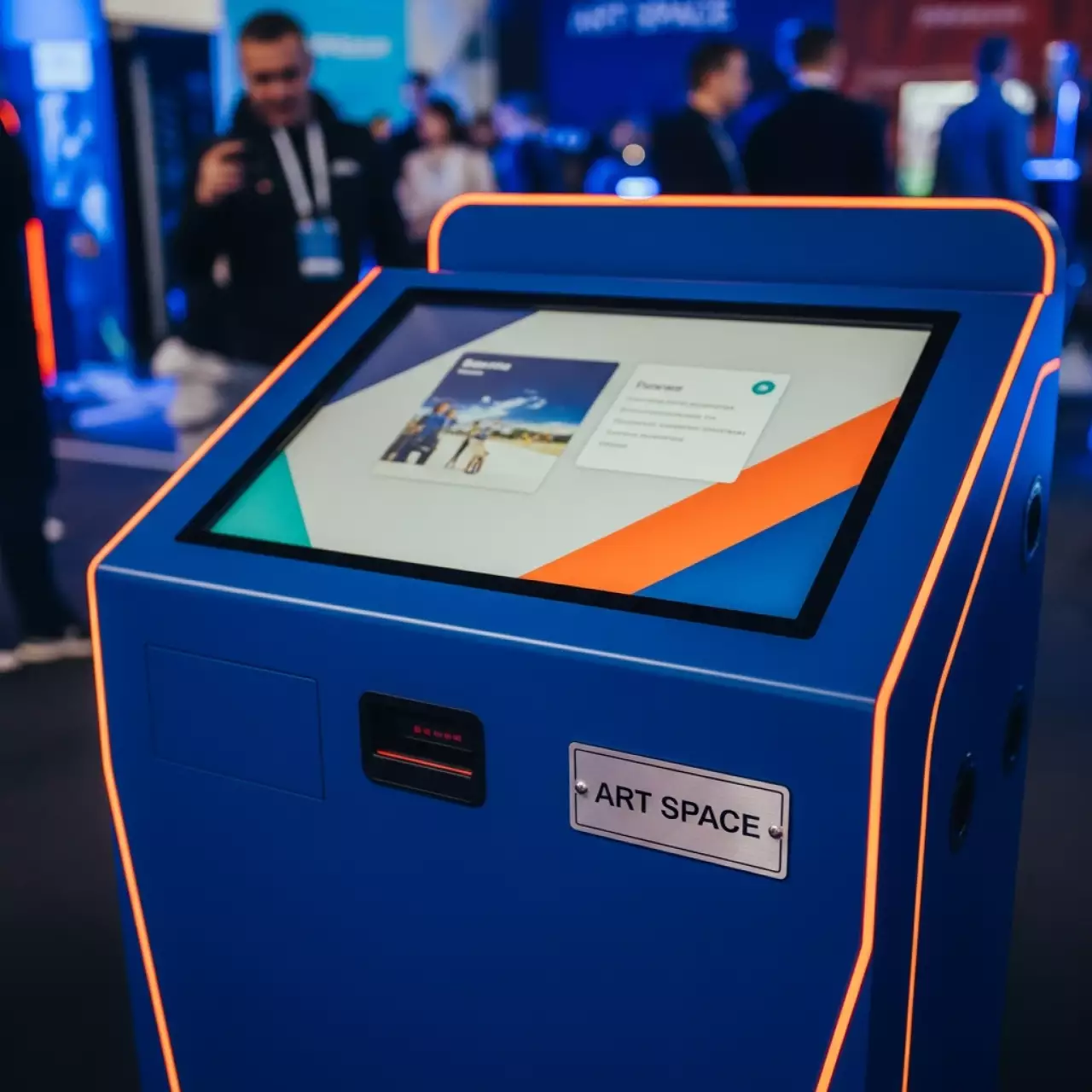 Аренда Киоск интерактивный Axe Tech Oblivion Premium на Сочи Автодроме — ART SPACE