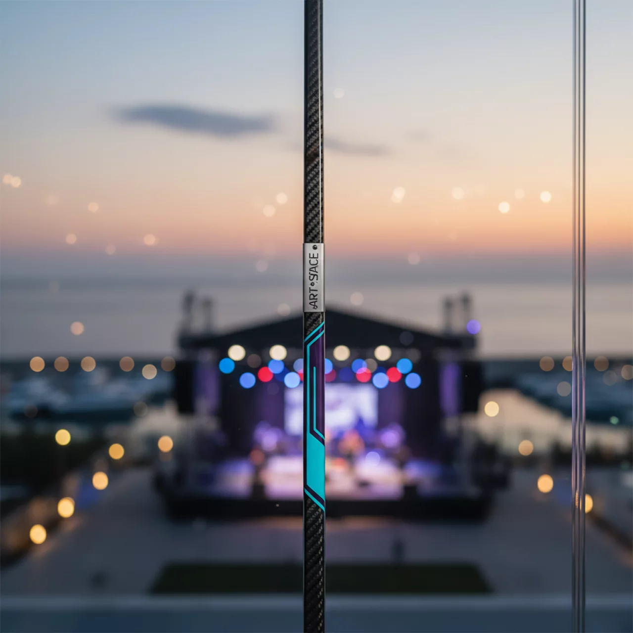 Аренда Клюшки хоккейные в ресторане «D.O.M» — ART SPACE