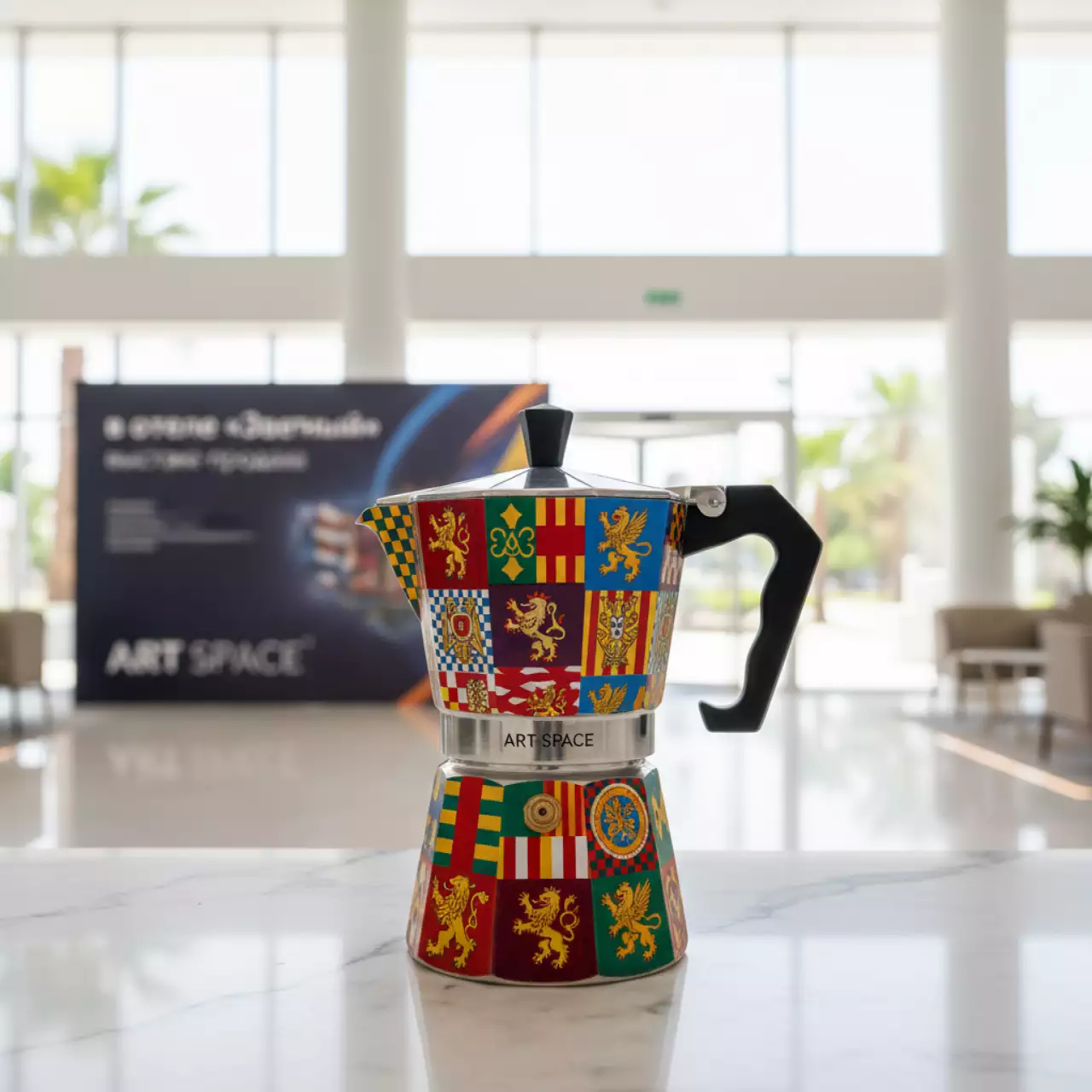 Аренда Кофеварка гейзерная на 4 порции декор Contrade Italiane в отеле «Звездный» — ART SPACE