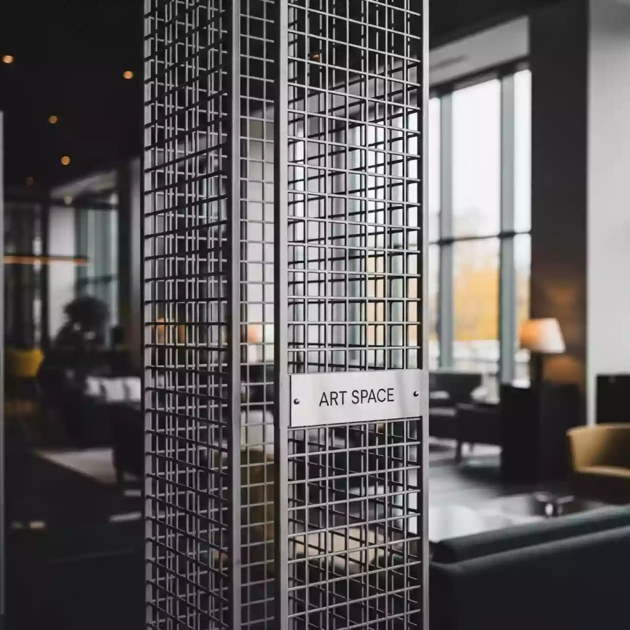 Аренда Колонна из стальной сетки Big в Imeretinskiy Hotel — ART SPACE