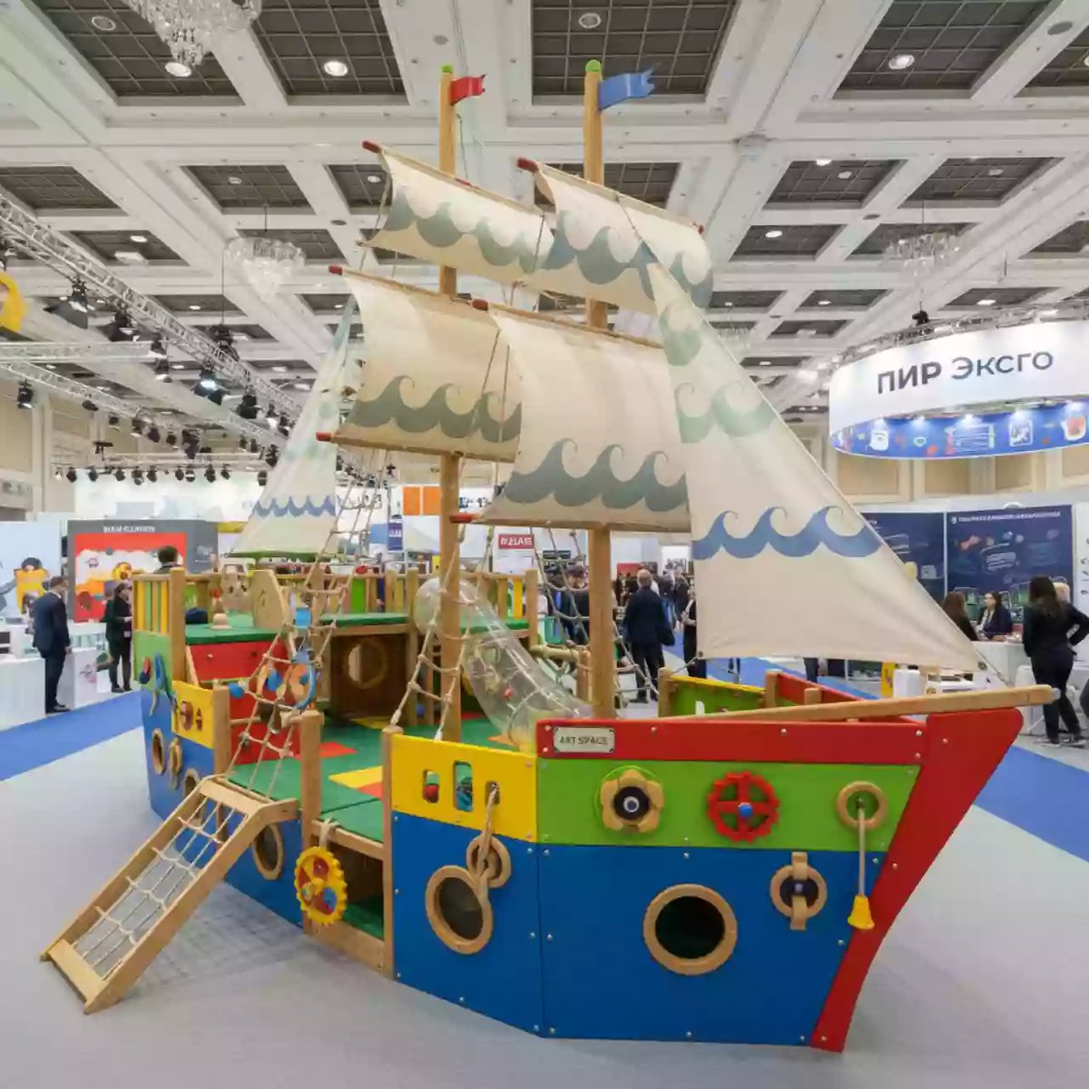 Аренда Комплекс интерактивный Логопедическая Шхуна Версия Юнга в конгресс-холле отеля Жемчужина — ART SPACE