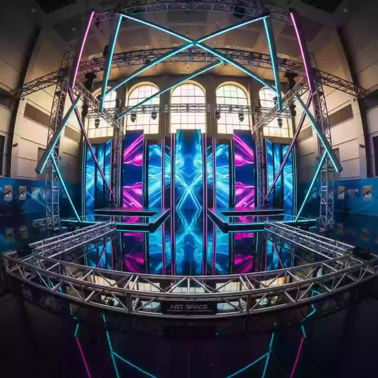 Аренда Комплекс сценический 12х10 м в комплексе «Дагомыс» — ART SPACE