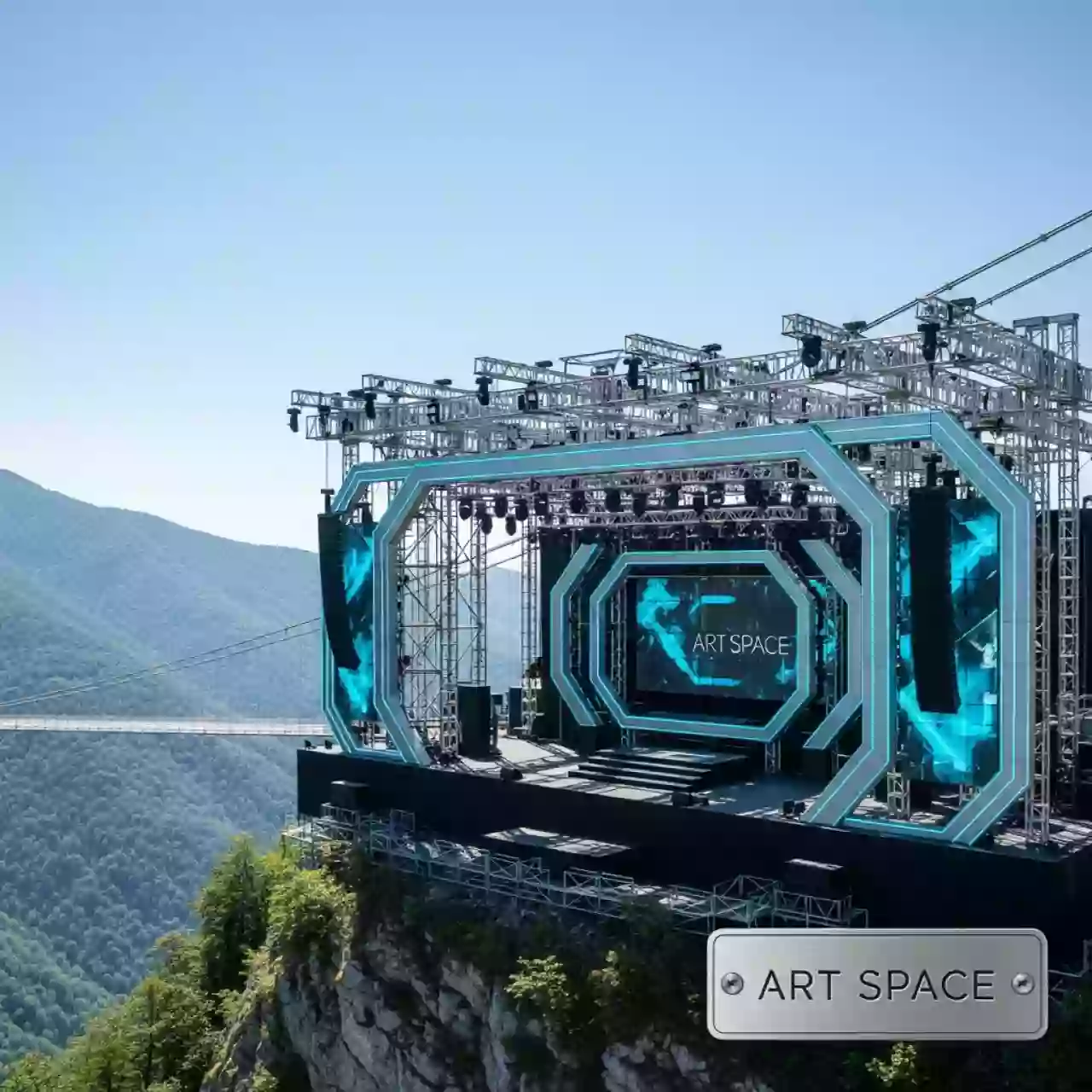 Аренда Комплекс сценический 14х10 м в Skypark Sochi — ART SPACE