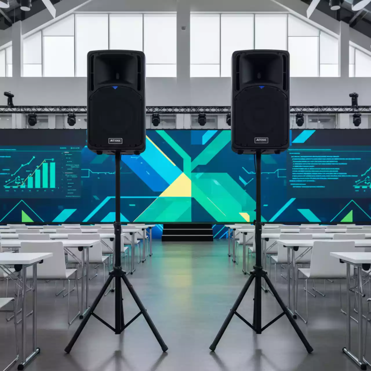 Аренда Комплект акустики Mackie 2 кВт в Omega Sirius — ART SPACE