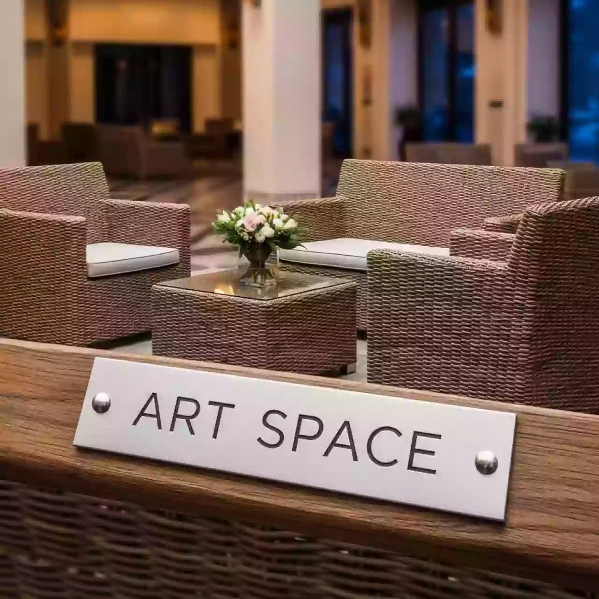 Аренда Комплект деревянной плетеной мебели Talara lounge 3 в Radisson Blu Resort & Congress Centre — ART SPACE