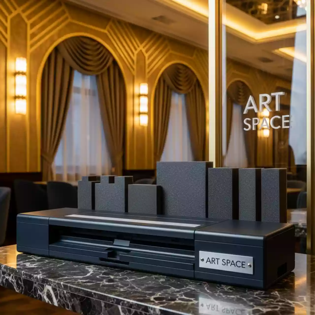 Аренда Комплект для сбора чернил HP Latex 700 800 Ink Collector Foams Kit в ресторане «Паруса» — ART SPACE