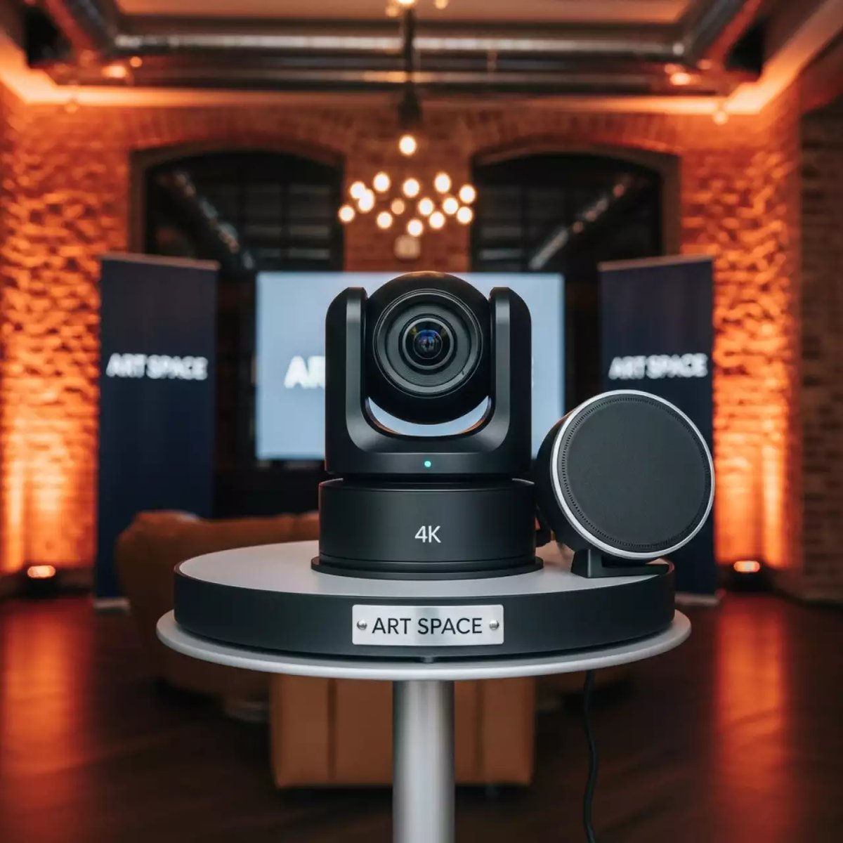 Аренда Комплект для видеоконференций JazzTel Group 12U4K PLUS в Boutique Hotel PORTUM 1905 — ART SPACE