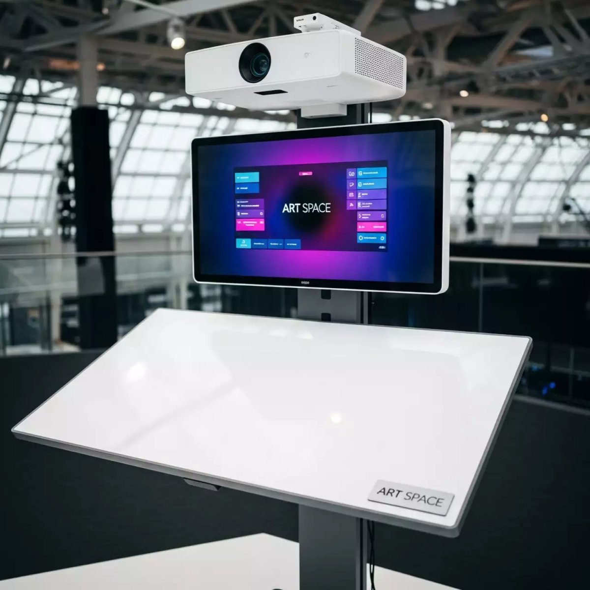 Аренда Комплект интерактивный Epson CB 530 КФ Classic Solution CS IR 84Tp в Skypark Sochi — ART SPACE