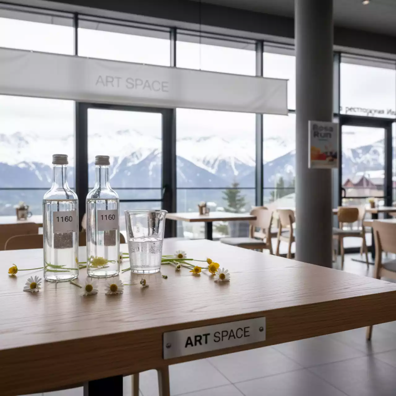 Аренда Комплект из эпоксидной смолы Epoxy E 1160 и отвердителя Hardener H 1160 3 1 гибкая в ресторане «Плакучая Ива» — ART SPACE