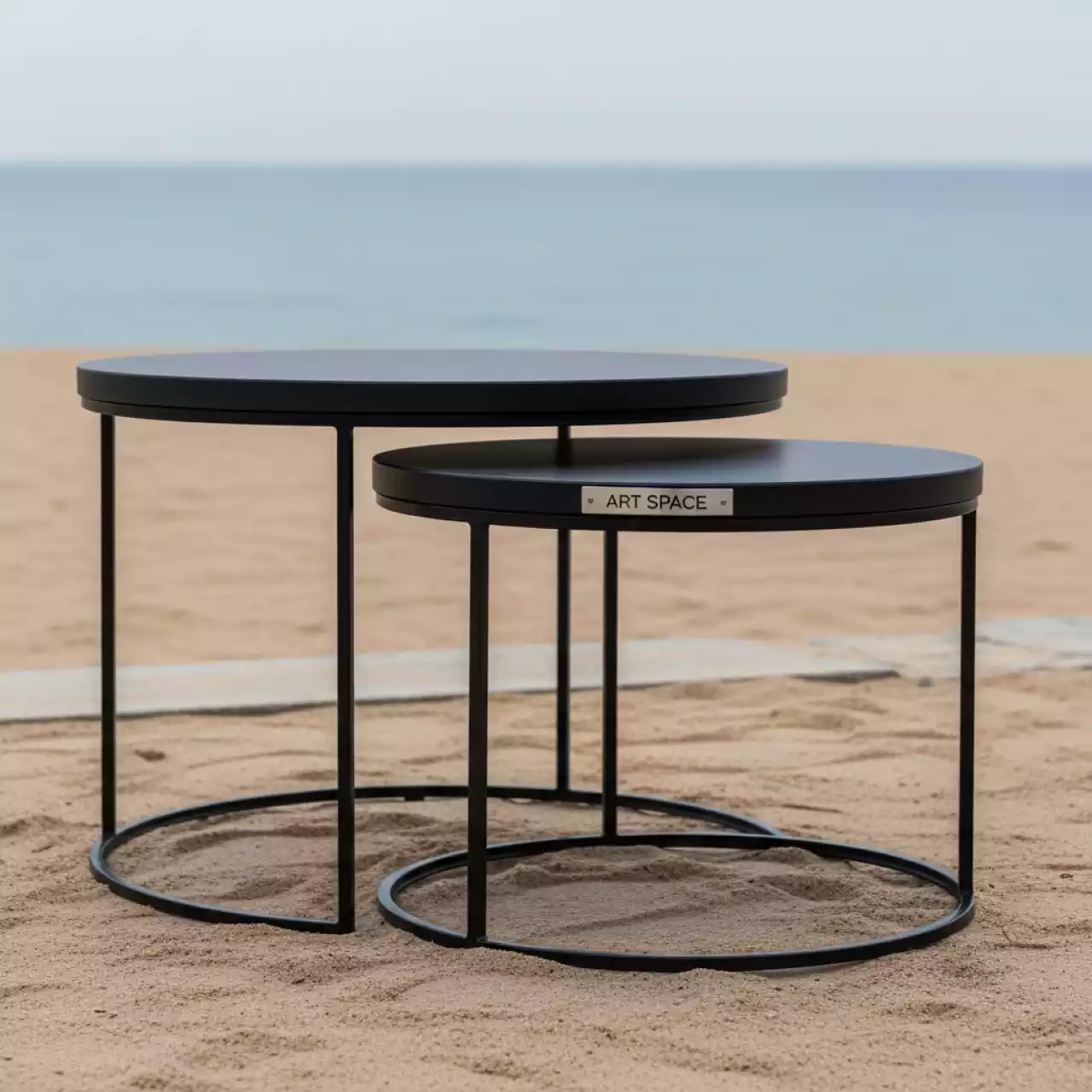 Аренда Комплект кофейных столиков Bryan на пляже «Ривьера» — ART SPACE