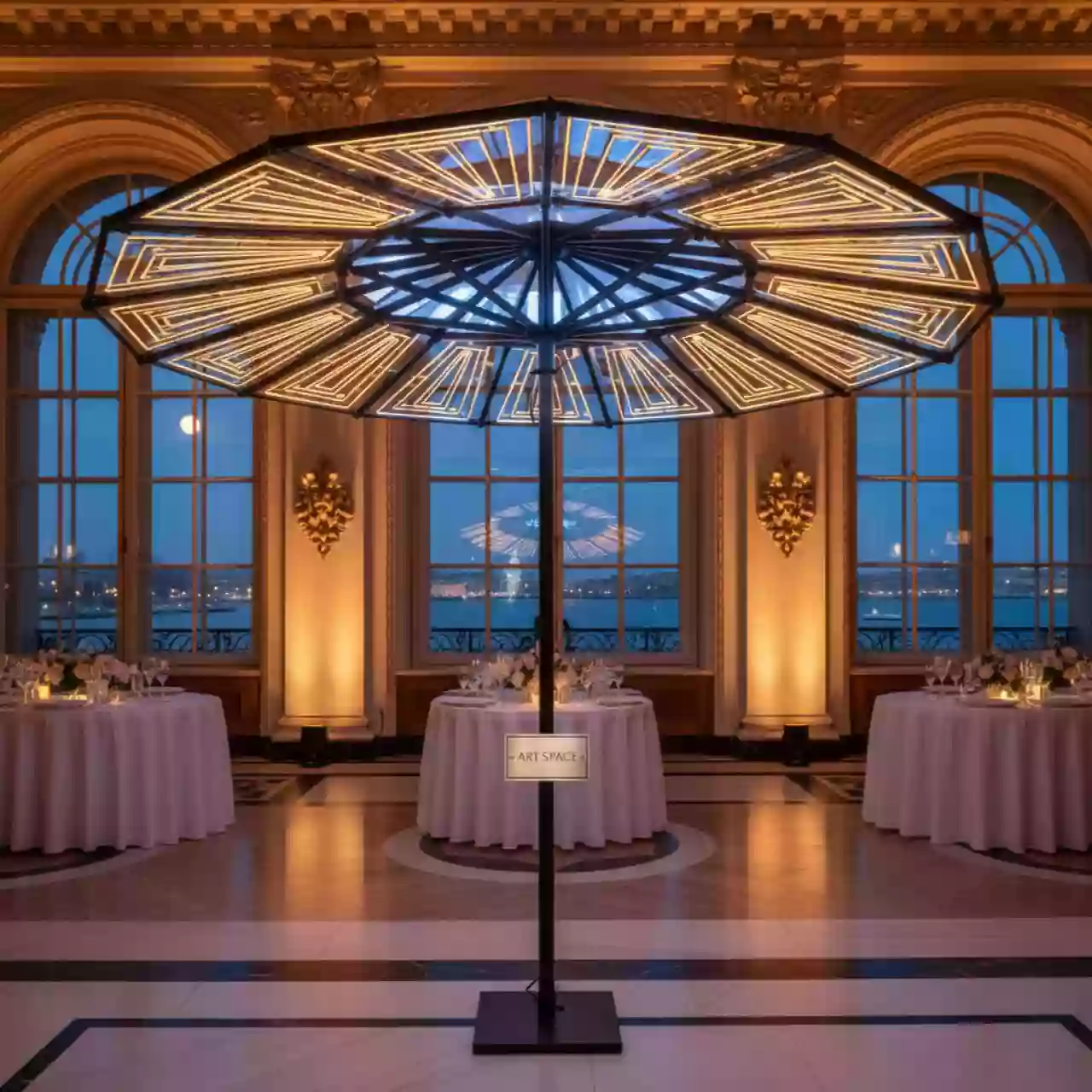 Аренда Комплект LED светильников Galaxia Dual для зонта от батареи в зале «Чайка» (Морпорт) — ART SPACE