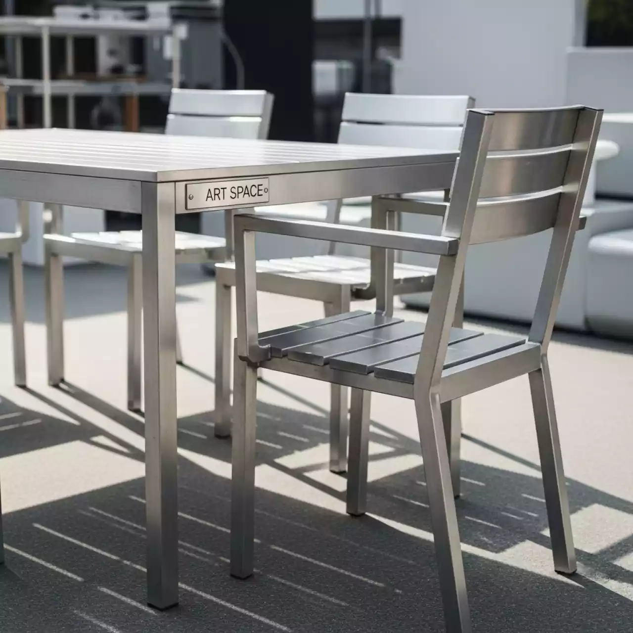 Аренда Комплект мебели из алюминия RDT 125 RCC 125 в Alpha Sirius — ART SPACE