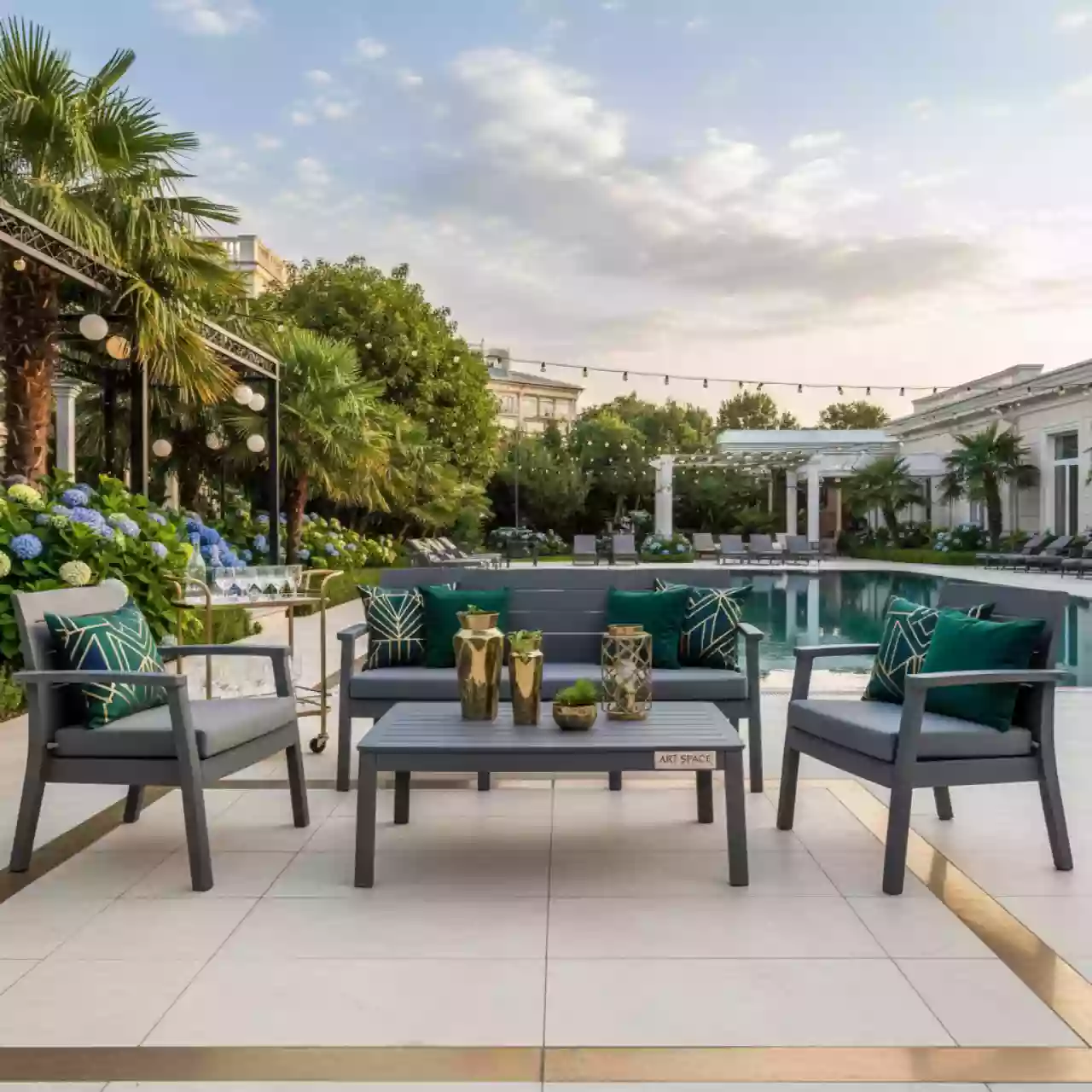 Аренда Комплект мебели пластиковой Miami Panama в City Park Hotel Sochi — ART SPACE