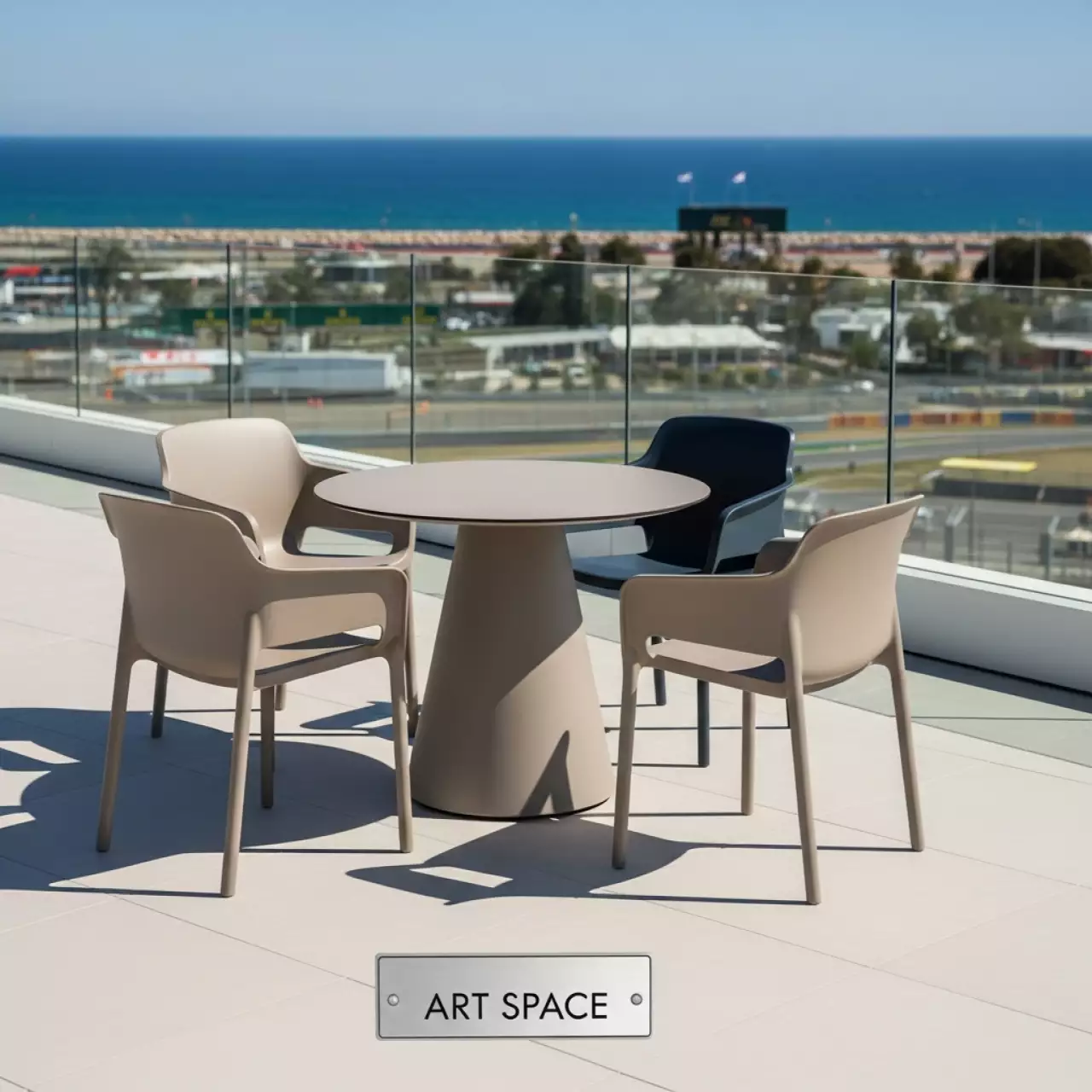 Аренда Комплект мебели пластиковой Sky Pro Ø105 в пляжном клубе Del Mar — ART SPACE