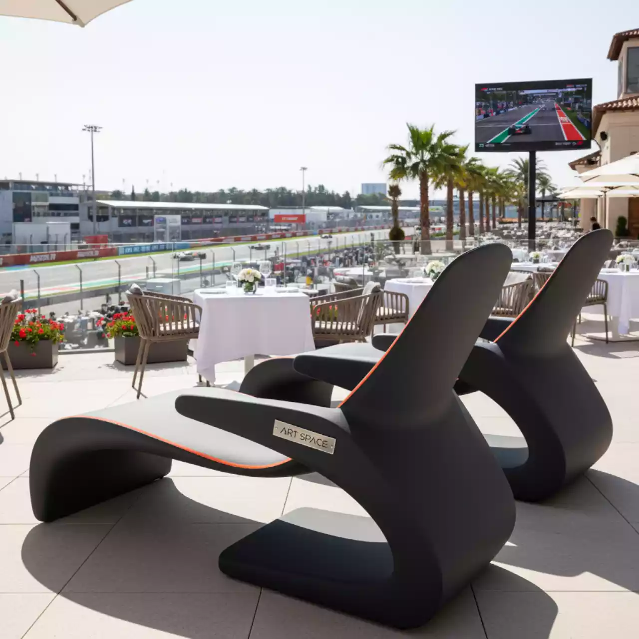 Аренда Комплект подлокотников Tropic для шезлонга в ресторане «Brunello» — ART SPACE