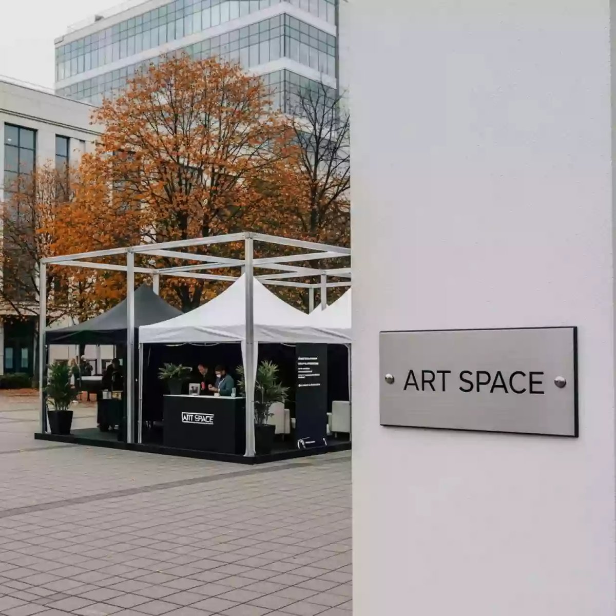 Аренда Комплект шатров 3х3 м 6 шт 54 м² в Alpha Sirius — ART SPACE