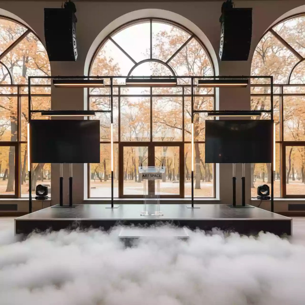 Аренда Комплект света звука плазменные панели тяжелый дым в парке «Ривьера» — ART SPACE