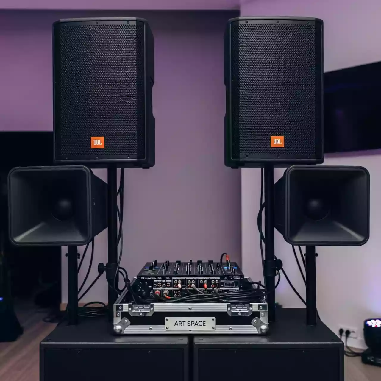 Аренда Комплект звука для диджея JBL PRX в санатории «Сочи» — ART SPACE