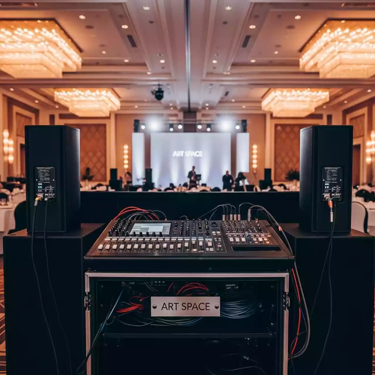 Аренда Комплект звуковой 14 кВт в гранд-отеле «Жемчужина» — ART SPACE