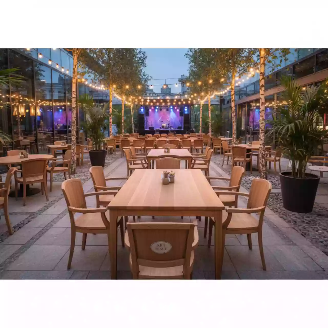 Аренда Комплекта деревянной мебели Ravona KD 2 1 в ресторане «Паруса» — ART SPACE