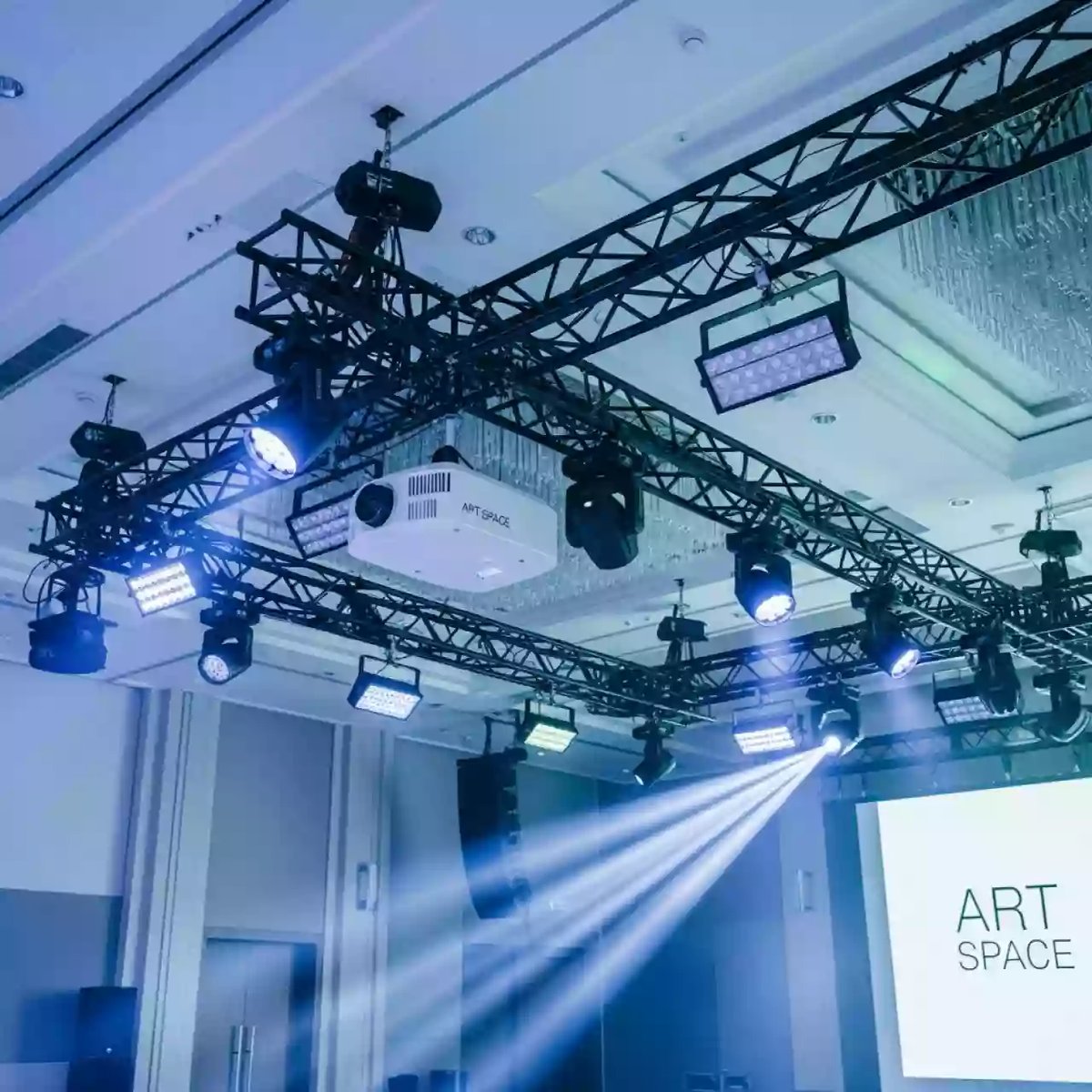 Аренда Комплекты света в Гранд Отель Поляна — ART SPACE