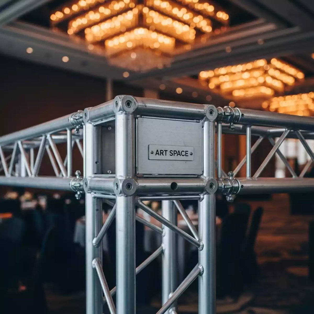 Аренда Конструкции из ферм для экранов в отеле Radisson Lazurnaya — ART SPACE