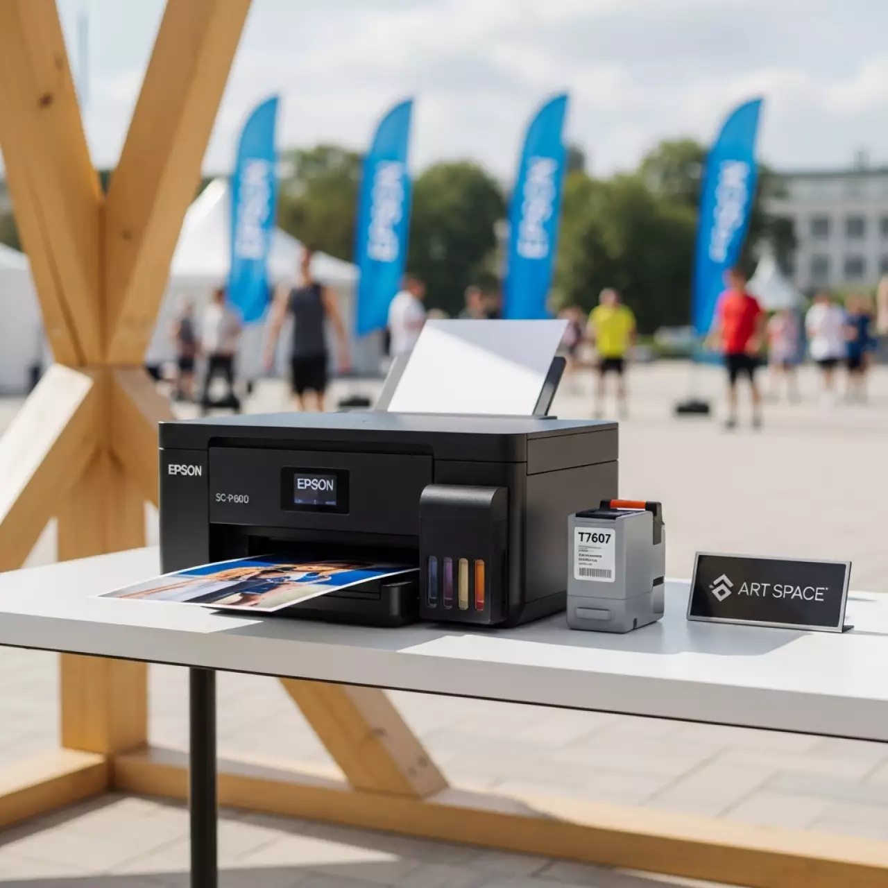 Аренда Контейнер с серыми чернилами Epson T7607 для SC P600 на Медальной площади — ART SPACE