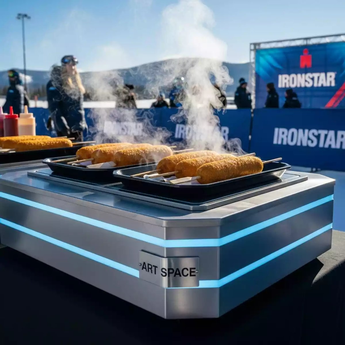 Аренда Корн дог в Bridge Resort — ART SPACE