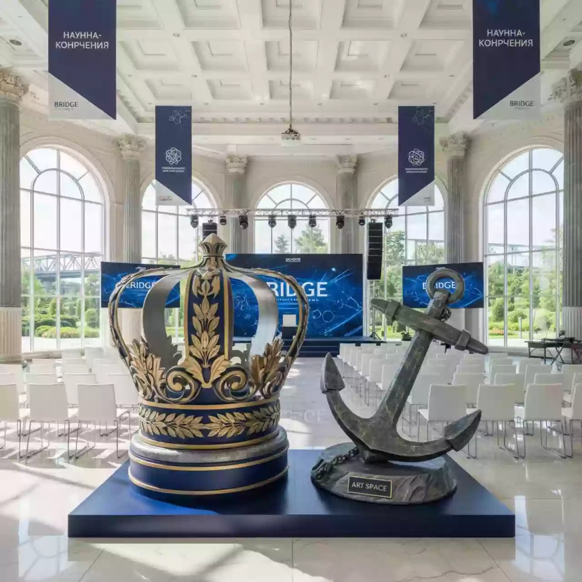 Аренда Корона и якорь в Bridge Resort — ART SPACE