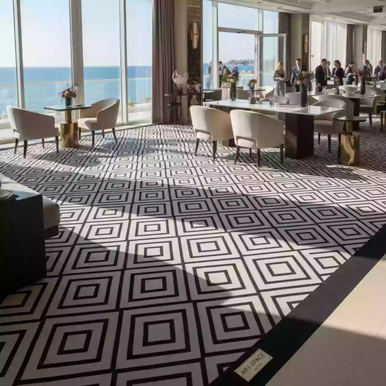 Аренда Ковер Domino в ресторане «Sanremo» — ART SPACE