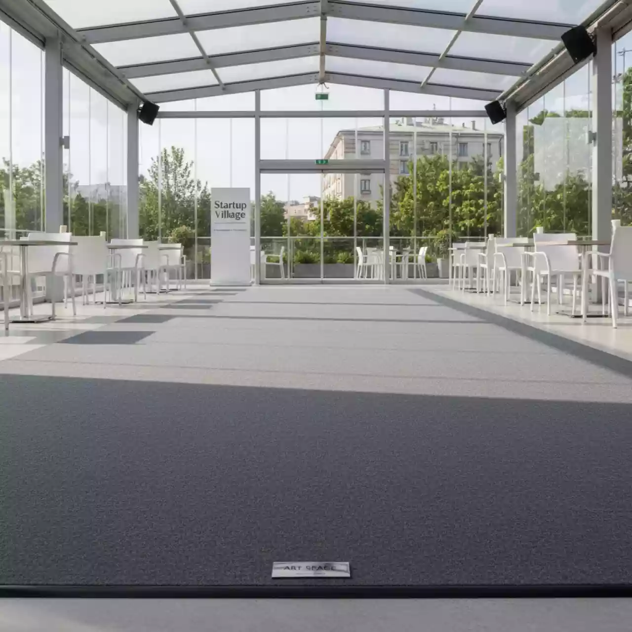 Аренда Ковролин серый 20 м² в ресторане «La Terrazza» — ART SPACE