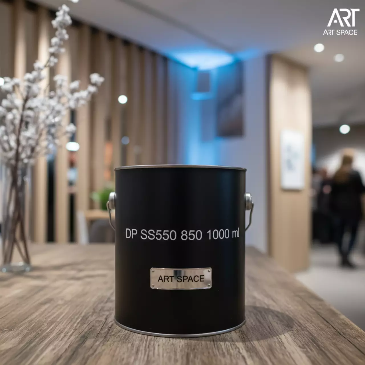 Аренда Краска черная DP SS550 850 1000 мл в ресторане «D.O.M» — ART SPACE