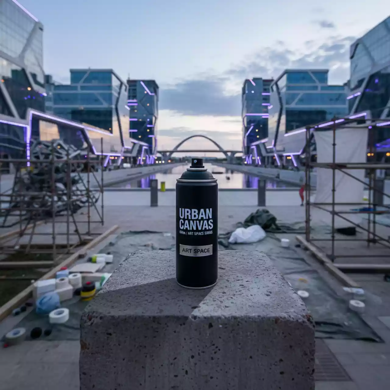 Аренда Краска черная Duplo G14 600 мл DUP90115 в Bridge Resort — ART SPACE