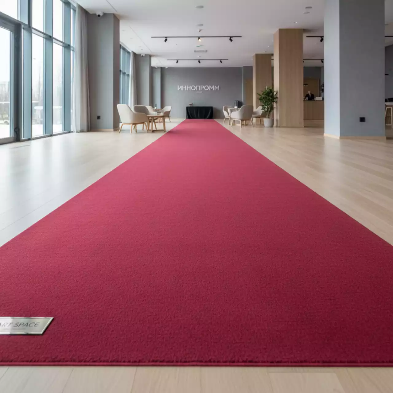 Аренда Красной Ковровой Дорожки 1,5х10 м в Green Flow Hotel — ART SPACE