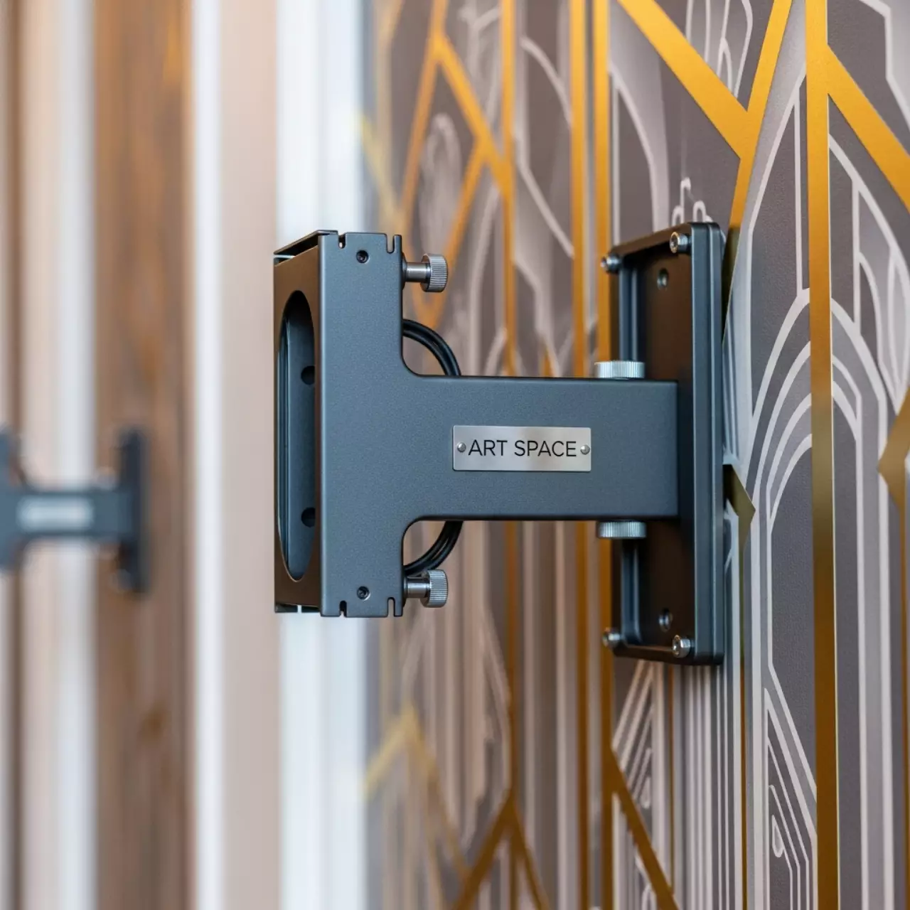 Аренда Крепление для проектора Maxell HAS WM03 настенное на вилле «Анна» — ART SPACE