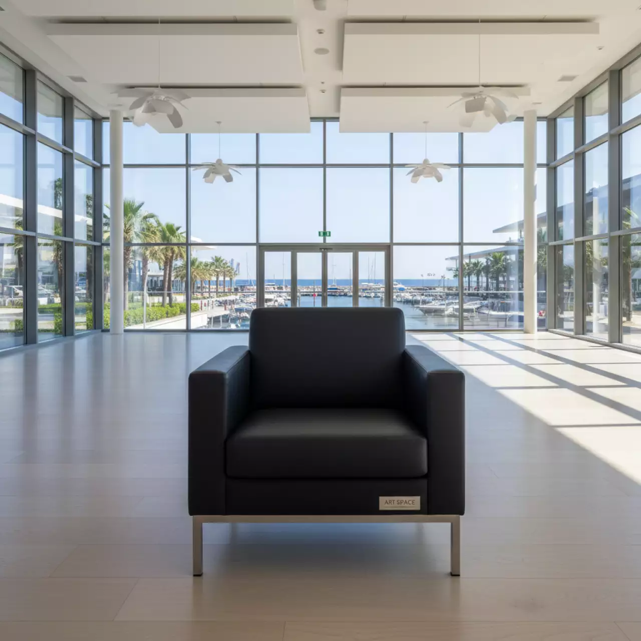 Аренда Кресло Альбер Black в зале «Чайка» (Морпорт) — ART SPACE