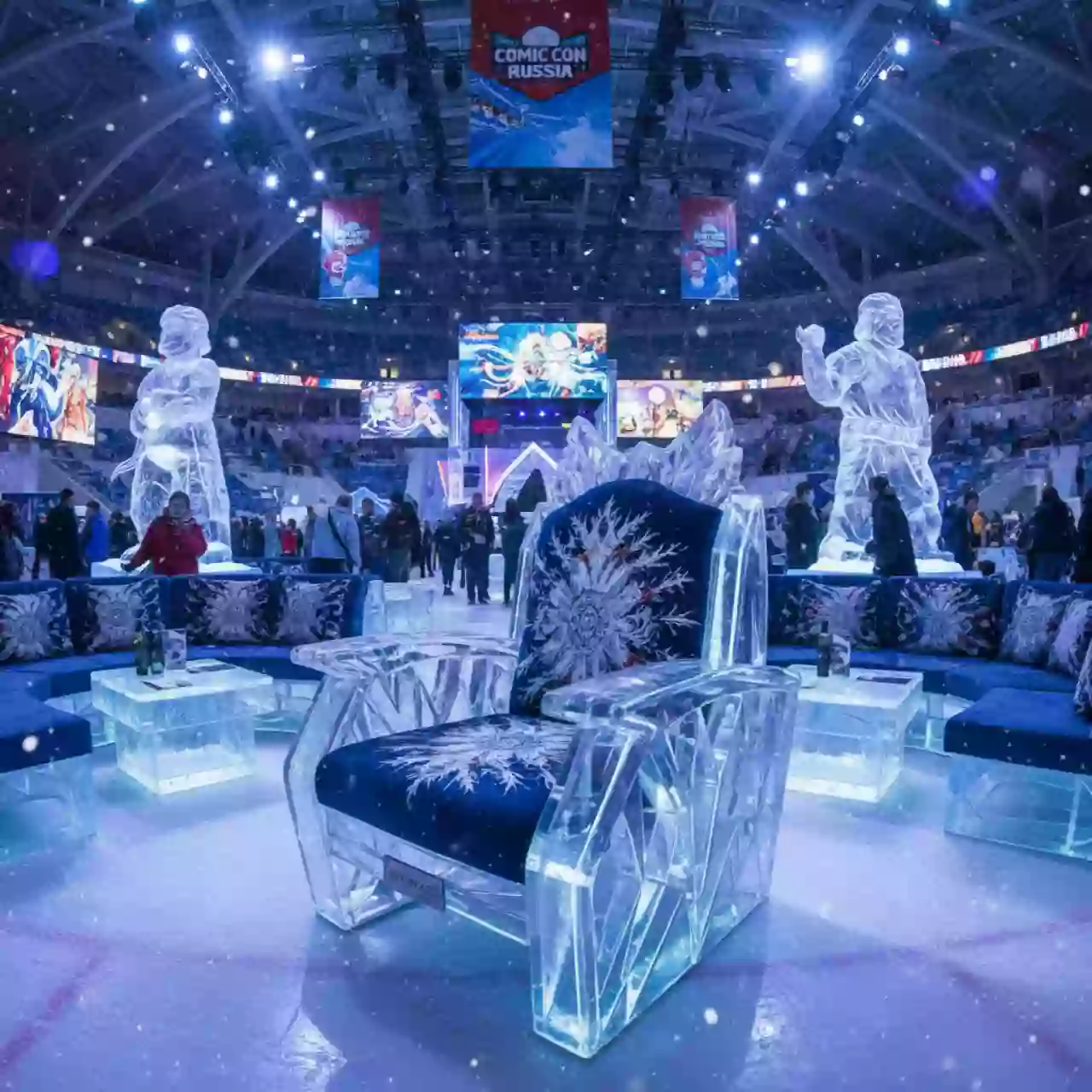Аренда Кресло Алекс с резьбой в ледовом дворце «Большой» — ART SPACE