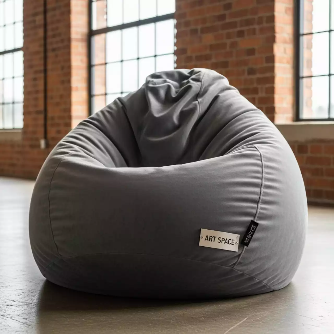 Аренда Кресло бескаркасное Velvet серое в Boutique Hotel PORTUM 1905 — ART SPACE