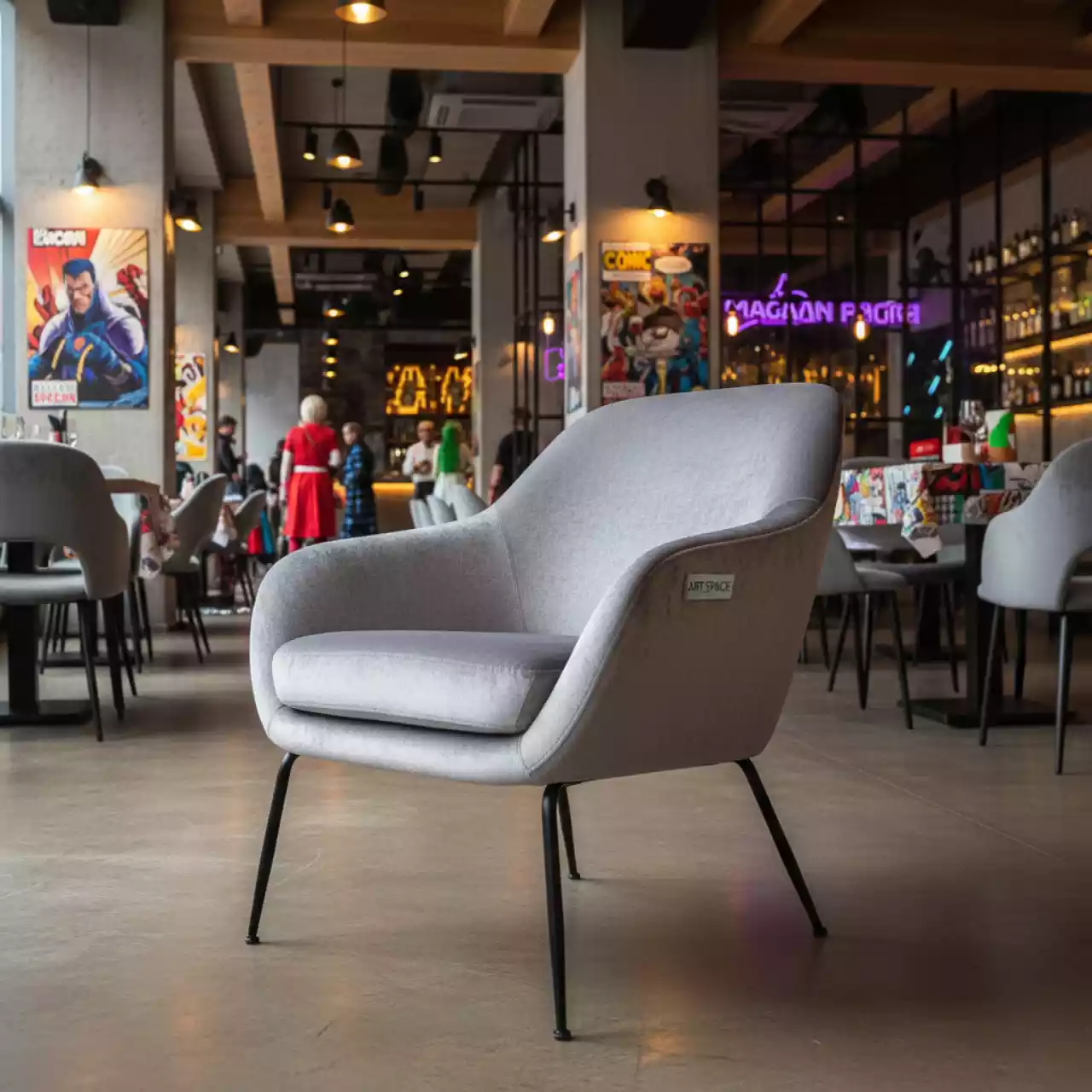 Аренда Кресло Deya микровелюр серебристое в ресторане «Магадан» — ART SPACE