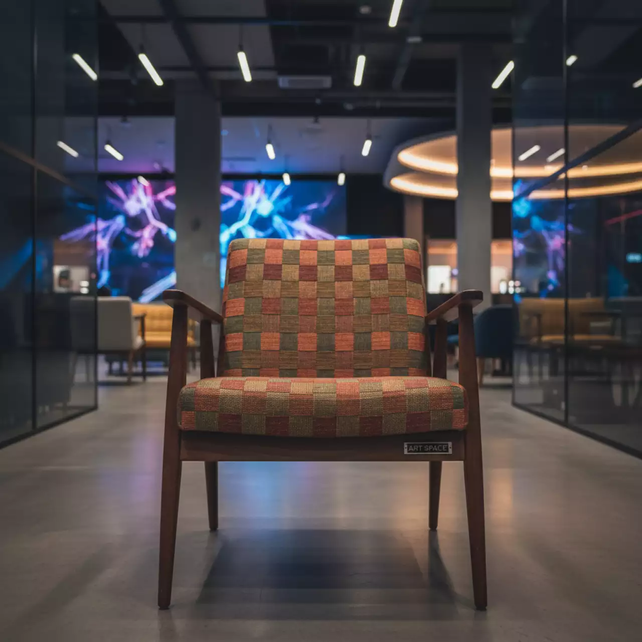 Аренда Кресло Дженкс рогожка клетка бук старинный орех в ледовом дворце «Роза Хутор» — ART SPACE